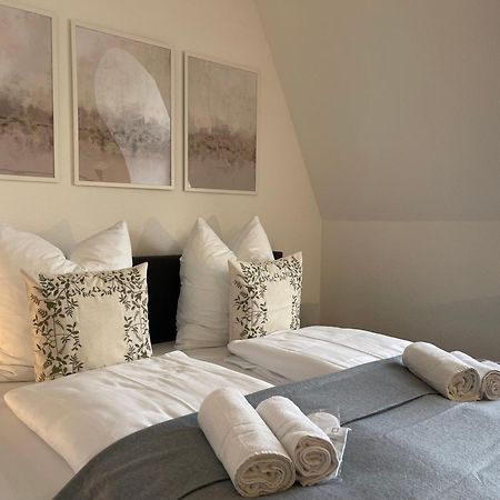 Raha Apartments - Modernes Studio-Apartment - Hbf - Gratis Parkplatz Erfurt Dış mekan fotoğraf