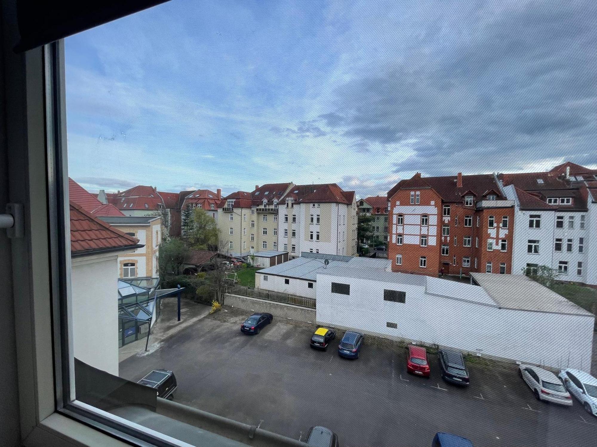 Raha Apartments - Modernes Studio-Apartment - Hbf - Gratis Parkplatz Erfurt Dış mekan fotoğraf