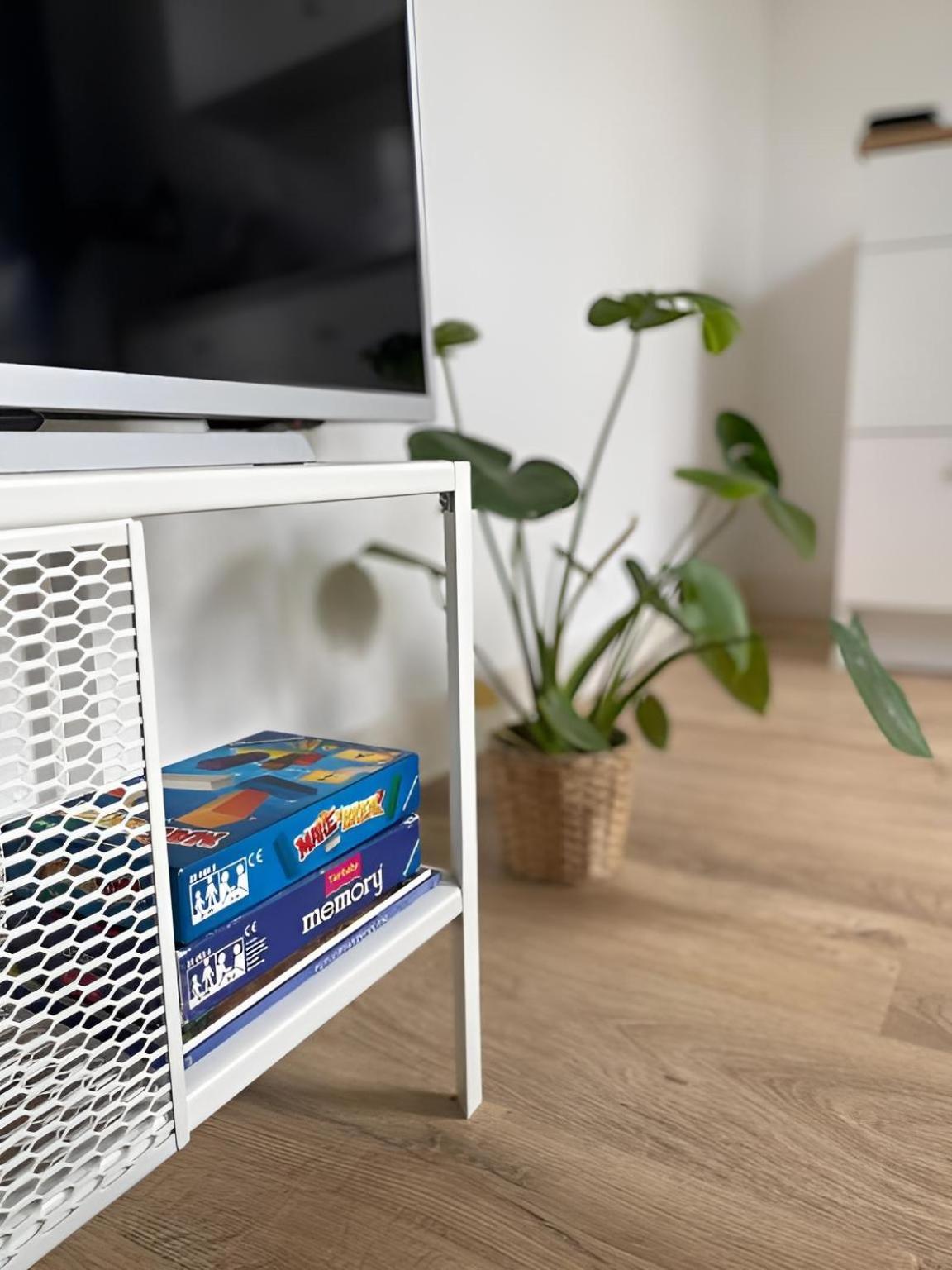 Raha Apartments - Modernes Studio-Apartment - Hbf - Gratis Parkplatz Erfurt Dış mekan fotoğraf