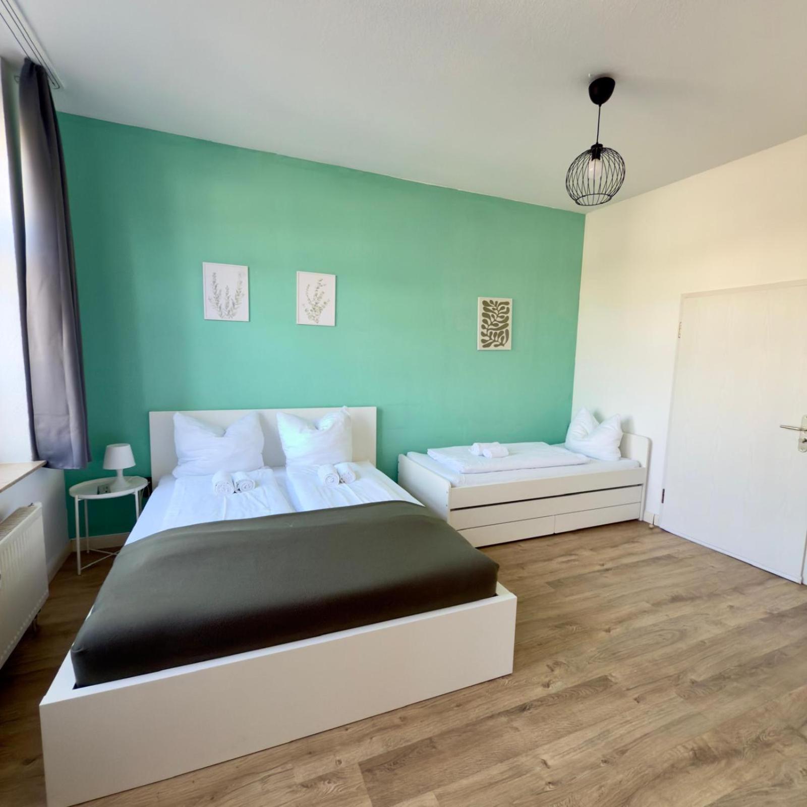 Raha Apartments - Modernes Studio-Apartment - Hbf - Gratis Parkplatz Erfurt Dış mekan fotoğraf